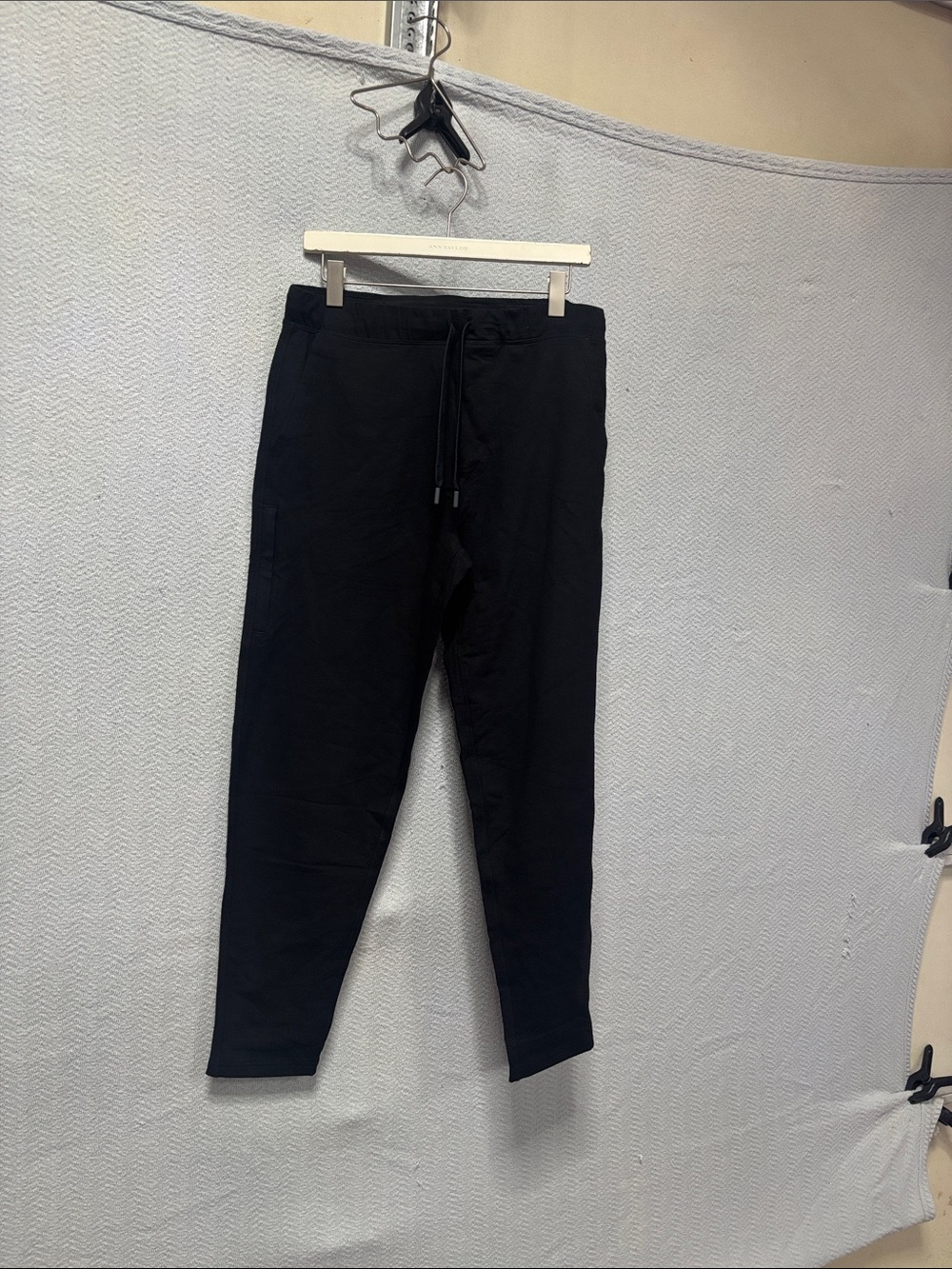 Mack Weldon medium pants